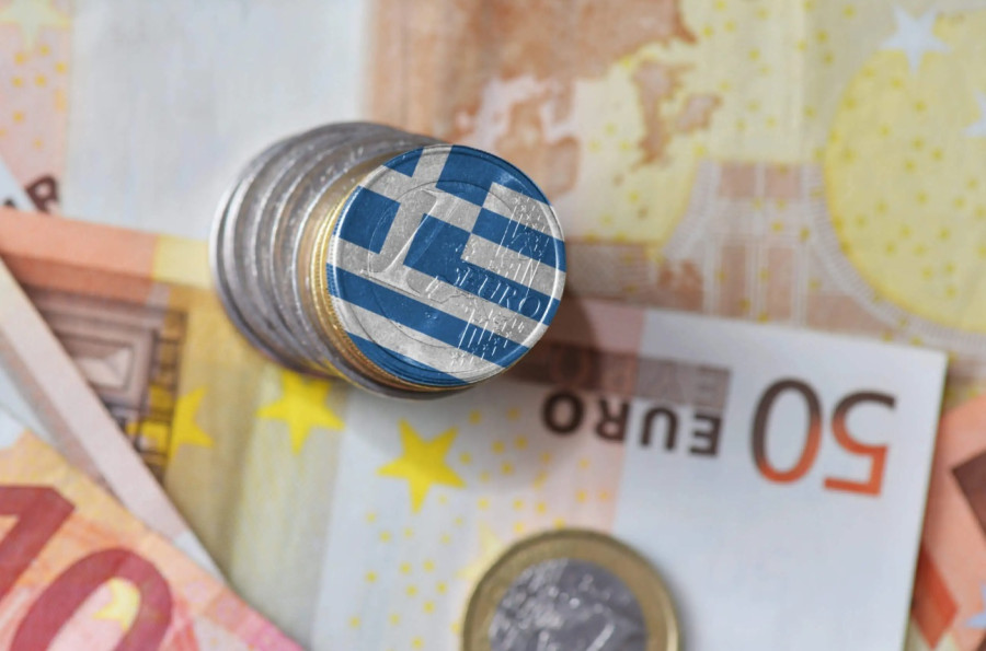 Πολιτικές ανάσες αναζητά η κυβέρνηση με «κοκτέιλ» φοροαπαλλαγών και μειώσεων τιμών σε 1000 προϊόντα