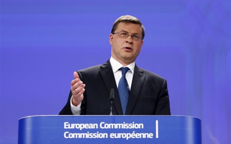 Ντομπρόβσκις: Αναμένεται άμεση υιοθέτηση μεταρυθμίσεων