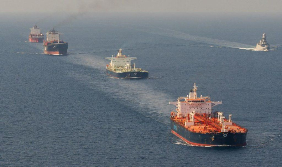 Ορμούζ: Τέσσερα ιρανικά τάνκερ με 7 εκατ. βαρέλια πετρελαίου «έσπασαν» τον αμερικανικό αποκλεισμό