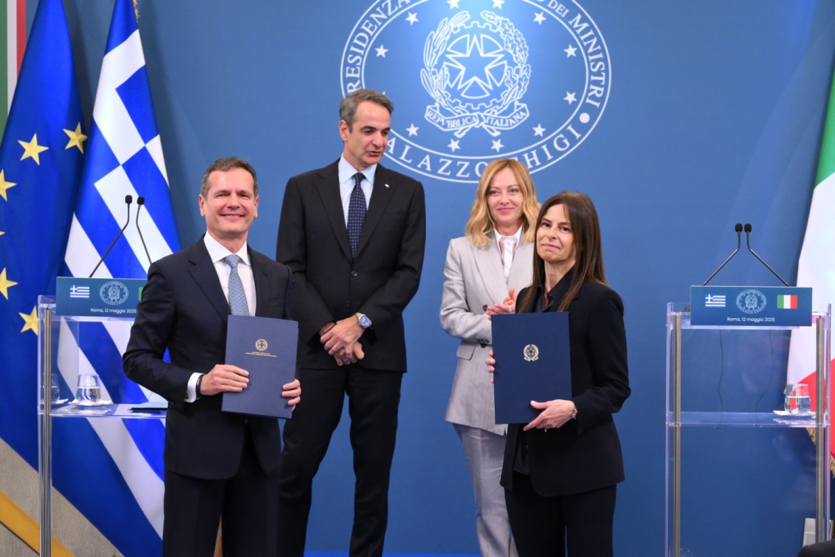 Ελλάδα-Ιταλία: MoU για την ανάπτυξη νέας ηλεκτρικής διασύνδεσης- Τι προβλέπει