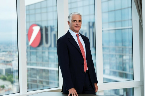 CNBC: Η UniCredit φουλάρει για την Commerzbank – Στόχος να κλειδώσει το deal εντός του έτους