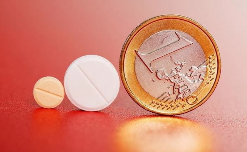 Με ένα (επιπλέον) ευρώ στο χέρι για τα φάρμακα από την Τετάρτη