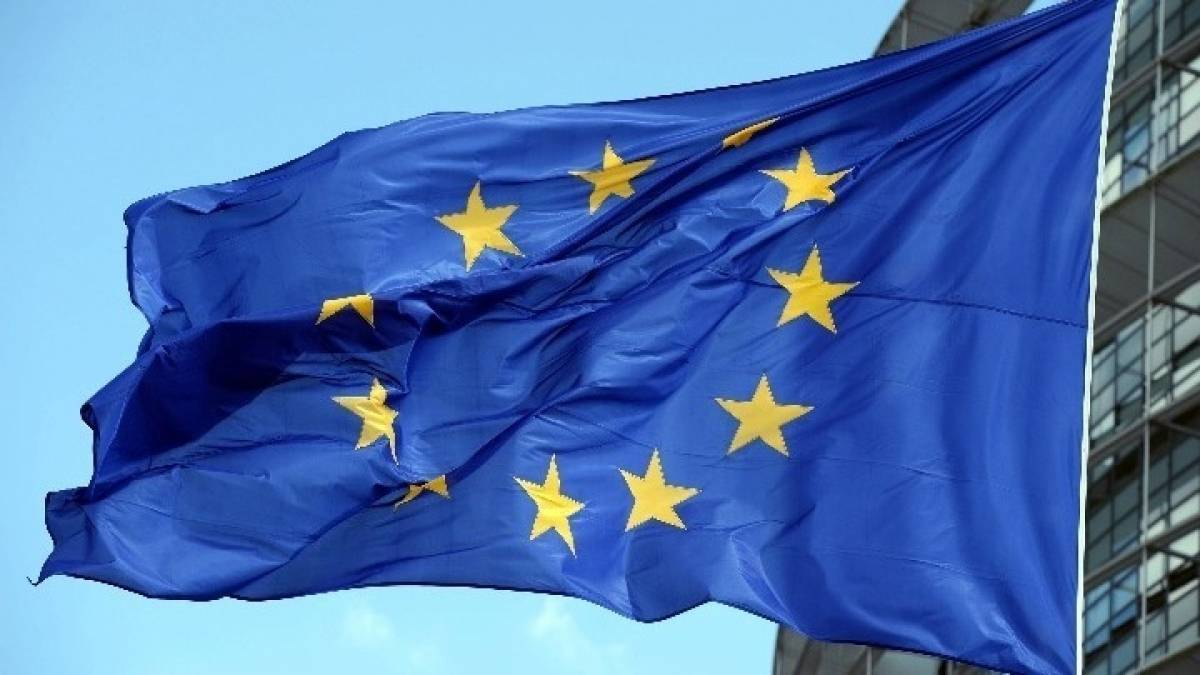 Δέσμευση Συνόδου Κορυφής για στήριξη κρατών-μελών που δέχονται μεταναστευτικές ροές