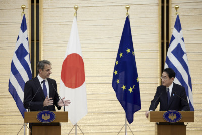 Ελλάδα-Ιαπωνία: Υπεγράφησαν 5 διμερείς συμφωνίες- Ποιους τομείς αφορούν
