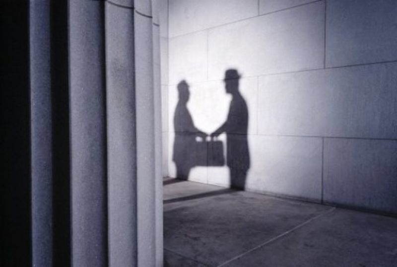 Balkans Policy Research Group: Μαζικά φαινόμενα διαφθοράς στον τομέα της ενέργειας στη Ν.Α Ευρώπη