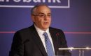 «Μήνυμα» Καραμούζη για ανακεφαλαιοποίηση, capital controls, καταθέσεις και ανάπτυξη