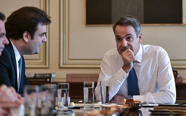 Πιστοποιητικά με ένα κλικ: Ψηφιοποίηση δημοτολογικών και ληξιαρχικών πράξεων