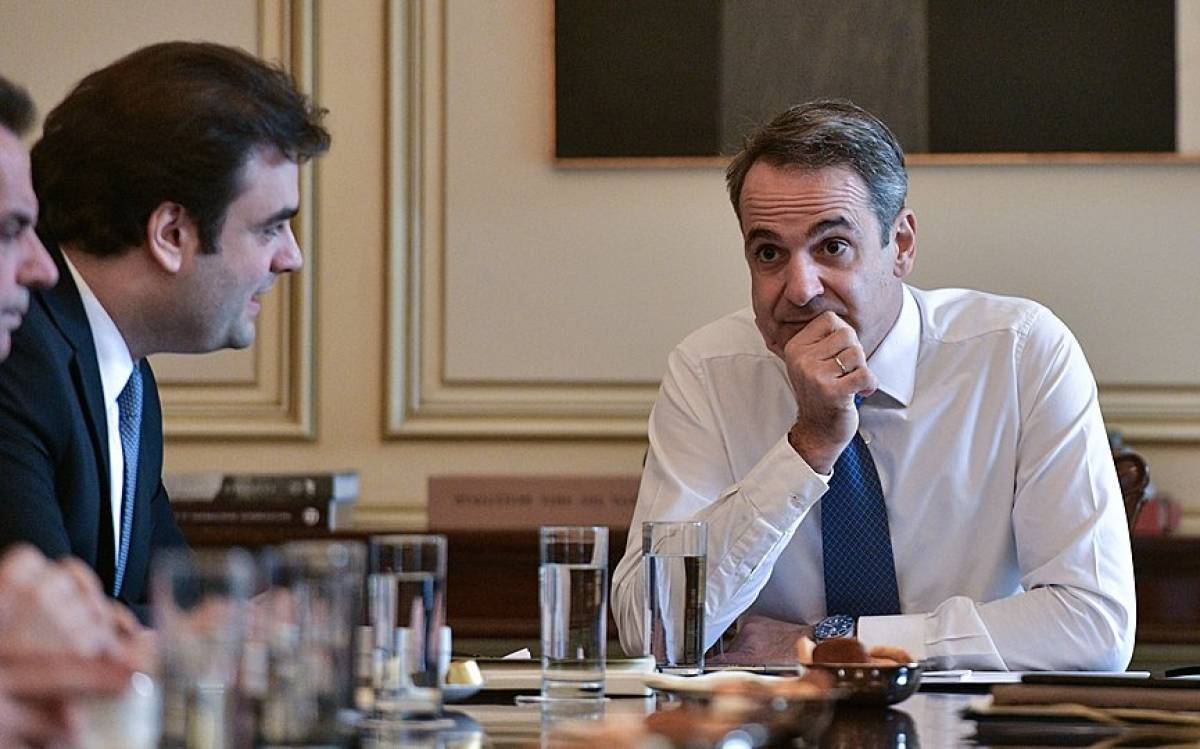 Πιστοποιητικά με ένα κλικ: Ψηφιοποίηση δημοτολογικών και ληξιαρχικών πράξεων