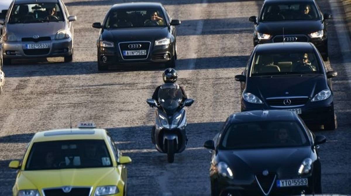 Βλάβη στο σύστημα καταχωρήσεων αδειών οδήγησης-Ανάγκη εκσυγχρονισμού