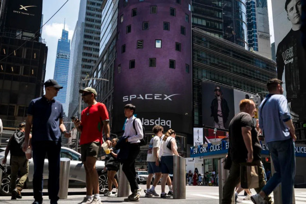 Η SpaceX ξεπέρασε την Amazon σε χρηματιστηριακή αξία - To Top 10 της Wall Street