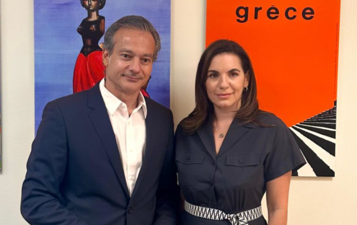 Συνάντηση Κεφαλογιάννη – Καφούνη: Στο επίκεντρο οι συνέργειες τουρισμού και εμπορίου