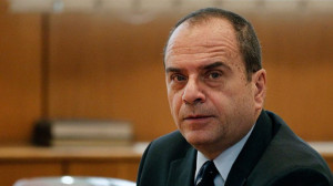 Απορρίφθηκε το αίτημα Ράμμου- Ένταση στην Επιτροπή Θεσμών και Διαφάνειας