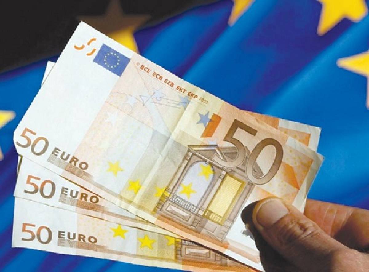Στο 0,9% ο πληθωρισμός στην ευρωζώνη τον Ιανουάριο