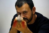 Έλληνες στα χρόνια της ανάγκης