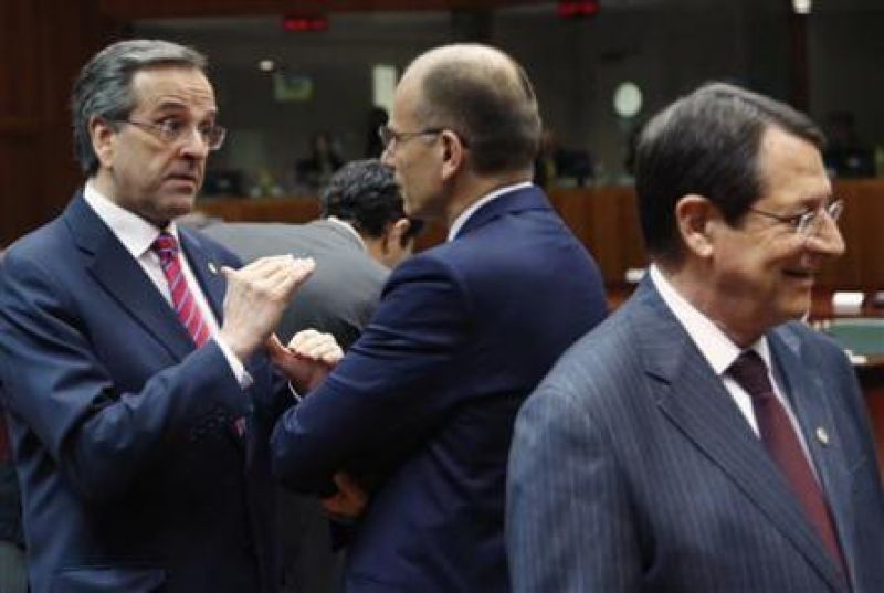 Σύνοδος Κορυφής Βρυξέλλες: Παιχνίδι κόκκινων γραμμών και κόκκινων καρτών