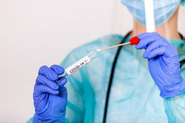 Φέιγ βολάν τα προσωπικά δεδομένα από τα τεστ covid!