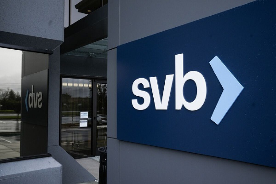Η SVB πουλά το τμήμα του investment banking
