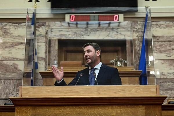 Ανδρουλάκης: Παρακρατικός μηχανισμός ήθελε ένα ΠΑΣΟΚ σε ομηρία