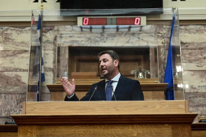 Ανδρουλάκης: Παρακρατικός μηχανισμός ήθελε ένα ΠΑΣΟΚ σε ομηρία