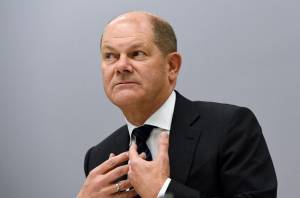 Σολτς: Λύση στο πρόβλημα με ΕΚΤ για τις αγορές ομολόγων