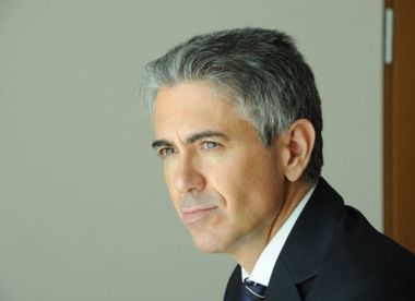 K. Φρουζής: Ο χημικός των φαρμάκων