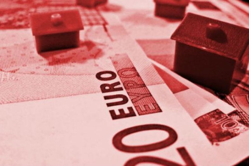 Στα προσεχώς της τρόικας... η λύση- πακέτο για κόκκινα δάνεια και οφειλές σε ταμεία