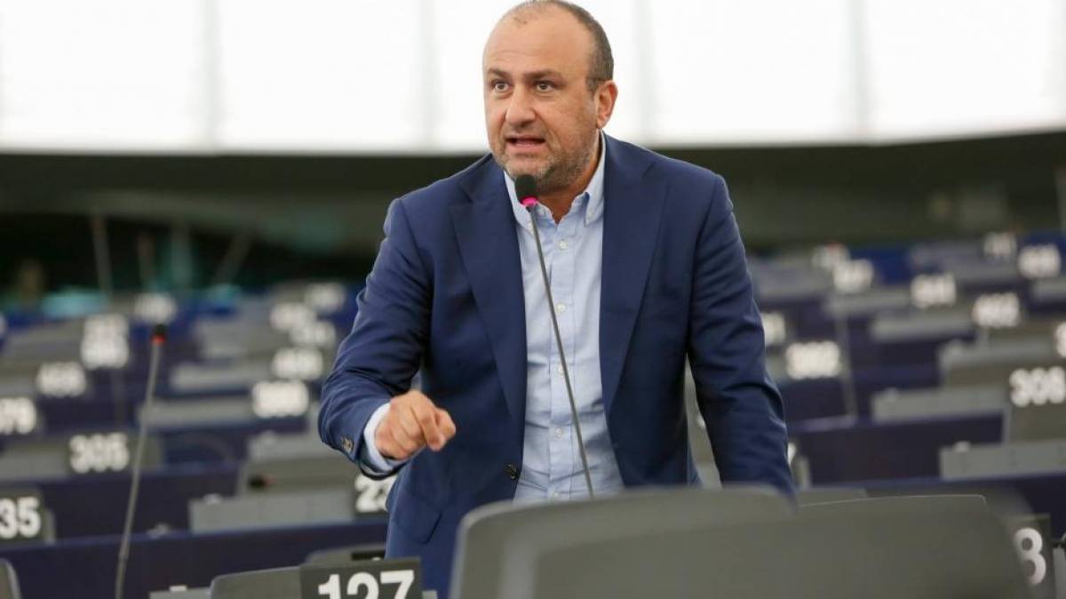 Ναρκωτικά: Ακόμη «σχεδιάζει» δράσεις πρόληψης στα σχολεία η Κομισιόν