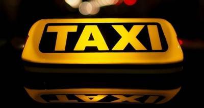 Αλλάζουν οι κανόνες στις συναλλαγές μέσω των εφαρμογών μίσθωσης ταξί