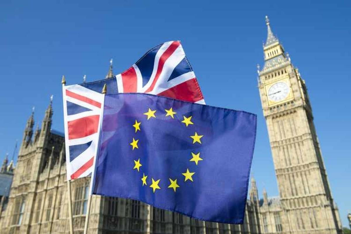Brexit: Εκτός Βρετανίας ανειδίκευτοι εργάτες και όσοι δεν γνωρίζουν αγγλικά