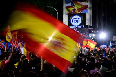 Ήττα Σάντσεθ στις περιφερειακές εκλογές της Ισπανίας
