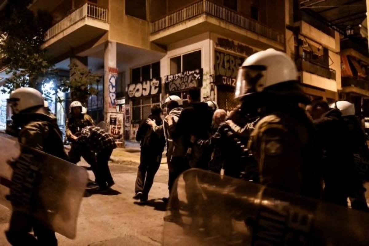 Για πλημμελήματα η δίωξη στους συλληφθέντες στα Εξάρχεια