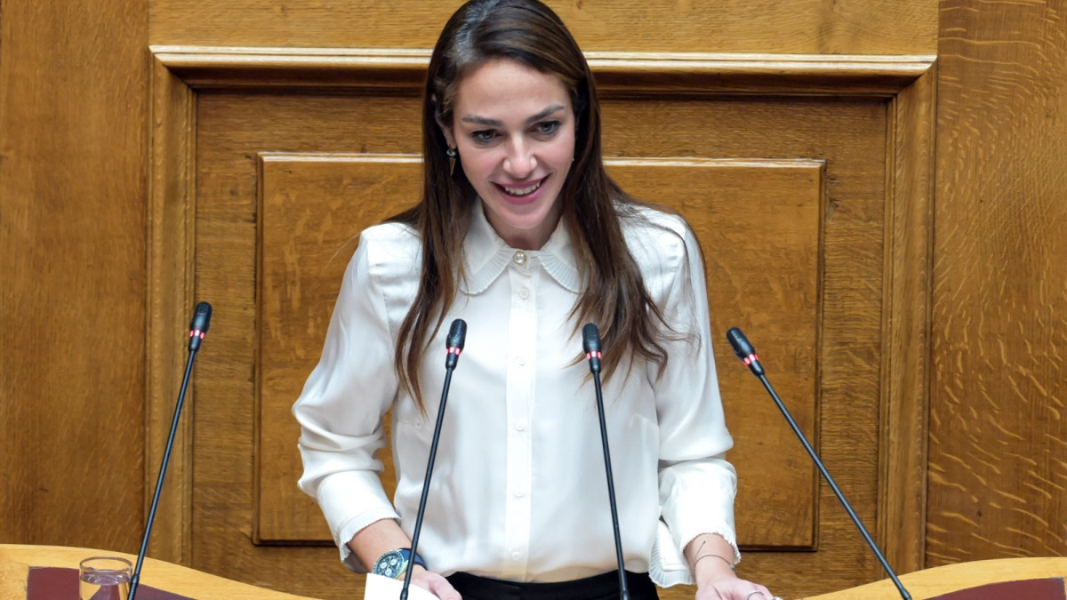 Πώς λειτουργεί το νέο ενιαίο σύστημα επισιτιστικής βοήθειας: €400 εκατ. ευρώ μέσω vouchers