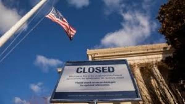 ΗΠΑ: Εγκρίθηκε νομοσχέδιο για τη λειτουργία ορισμένων ομοσπονδιακών υπηρεσιών