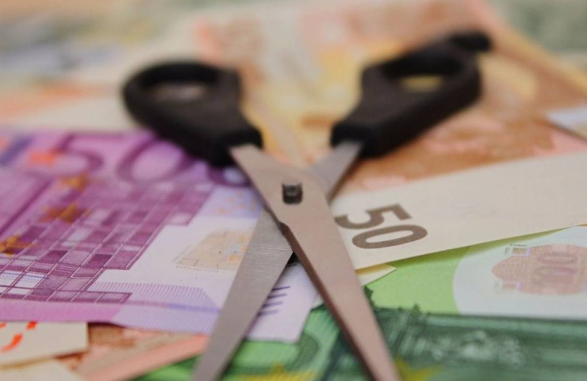 ΕΛΣΤΑΤ: Μειώνονται οι καθαρές κοινωνικές παροχές με τα χρόνια