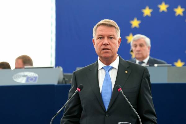 Ένταξη στην Ευρωζώνη και στο Σένγκεν θέλει η Ρουμανία!
