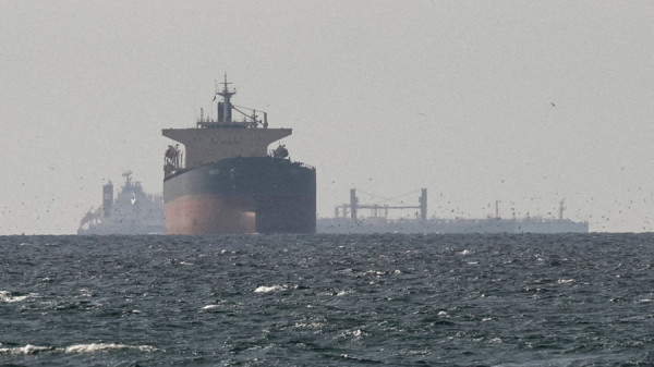 Ιράν: Eξετάζει να προχωρήσει σε προσωρινή διακοπή των εξαγωγών πετρελαίου μέσω των Στενών του Ορμούζ