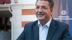Συνάντηση Τζιτζικώστα -Τσακίρη και επίσκεψη στο δυτικό παράκτιο μέτωπο Θεσσαλονίκης