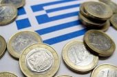 Spiegel: "Η ελίτ στην Ελλάδα δεν έχει επηρεαστεί από την κρίση"