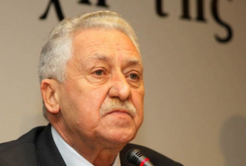 Επαναδιαπραγμάτευση με τους εταίρους για το χρέος, ζητά ο Φ. Κουβέλης