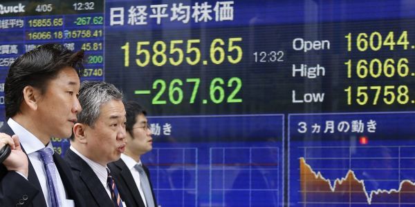 Στο &quot;πράσινο&quot; οι ασιατικές αγορές - χάνει έδαφος ο Nikkei