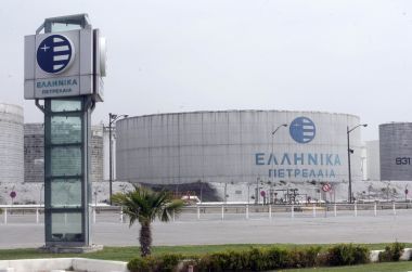 ΕΛΠΕ: Να παραμείνουν διεθνώς ανταγωνιστικά τα διυλιστήρια-Διπλασιάστηκαν οι εξαγωγές