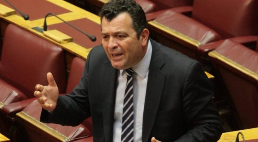 Σε εθελοντική καραντίνα ο εκπρόσωπος της ΝΔ, Χρήστος Μπουκώρος