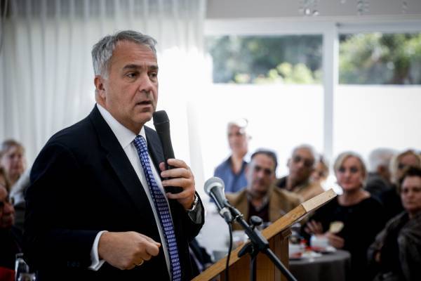 ΥΠΑΑΤ: 28 εκατ. ευρώ σε μικρομεσαίες επιχειρήσεις του αγροδιατροφικού τομέα