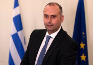Καραγιάννης: Έναν χρόνο νωρίτερα η παράδοση του αεροδρομίου στο Καστέλι