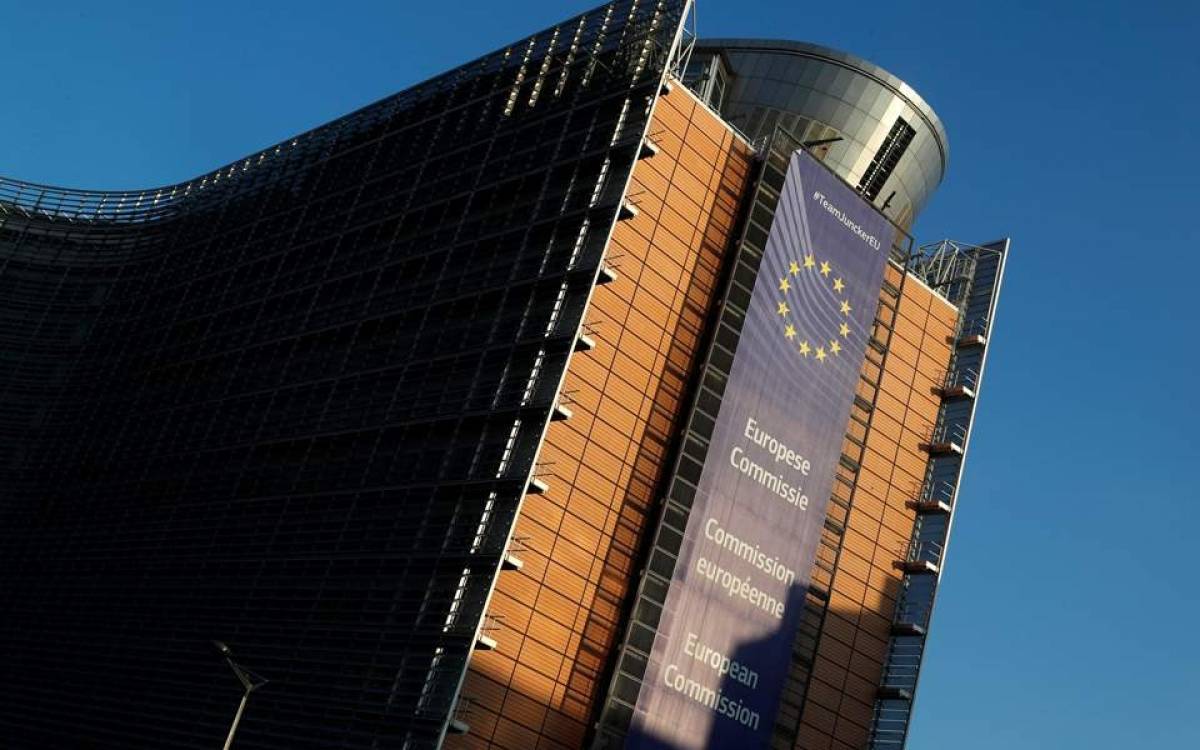 Κομισιόν: Προτείνει χορήγηση €585 εκατ. για την στήριξη Σύρων προσφύγων