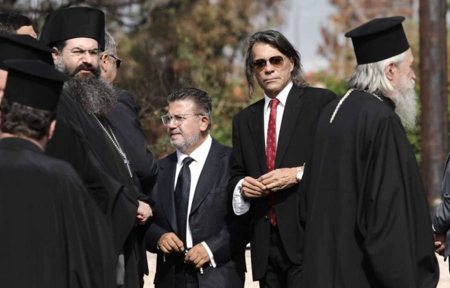 Ο Ψινάκης δεν θα είναι υποψήφιος. Πάει διακοπές (μετά τις διακοπές)