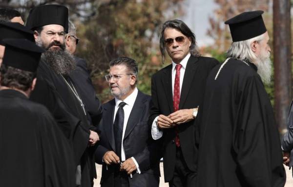 Ο Ψινάκης δεν θα είναι υποψήφιος. Πάει διακοπές (μετά τις διακοπές)