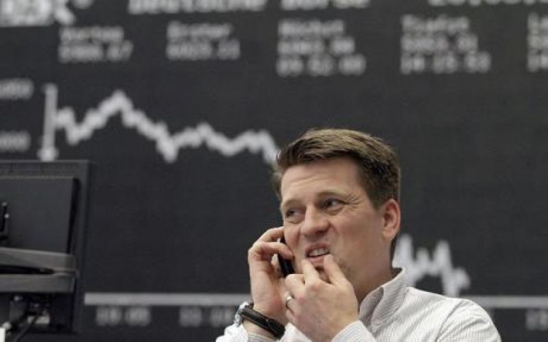 Πάνω από 3,5% οι απώλειες στην Ευρώπη - Κάτω από τις 11.000 μονάδες ο Dow