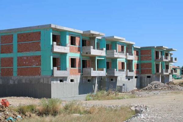 ΕΛΣΤΑΤ: Μείωση των οικοδομικών αδειών κατά 31% τον Ιούλιο