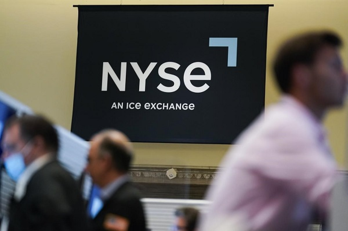 Οριακές διακυμάνσεις στη Wall Street- Σε χαμηλό 4μήνου το πετρέλαιο